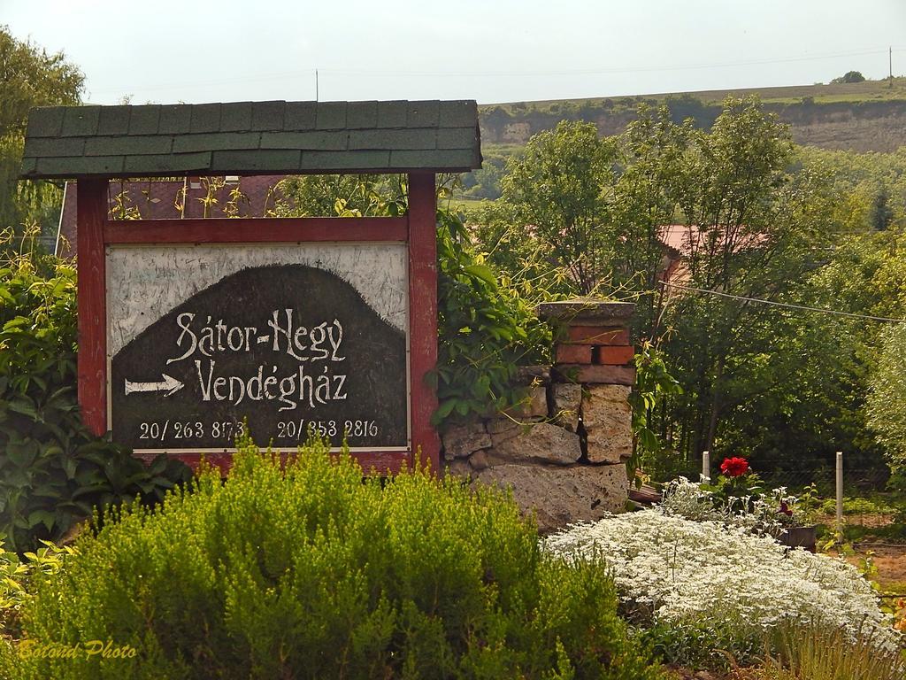 Sator-Hegy Vendeghaz Hotel Abaujszanto Exterior photo