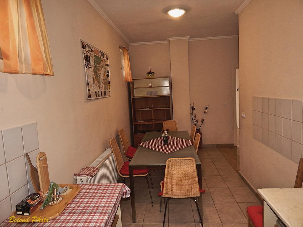 Sator-Hegy Vendeghaz Hotel Abaujszanto Exterior photo